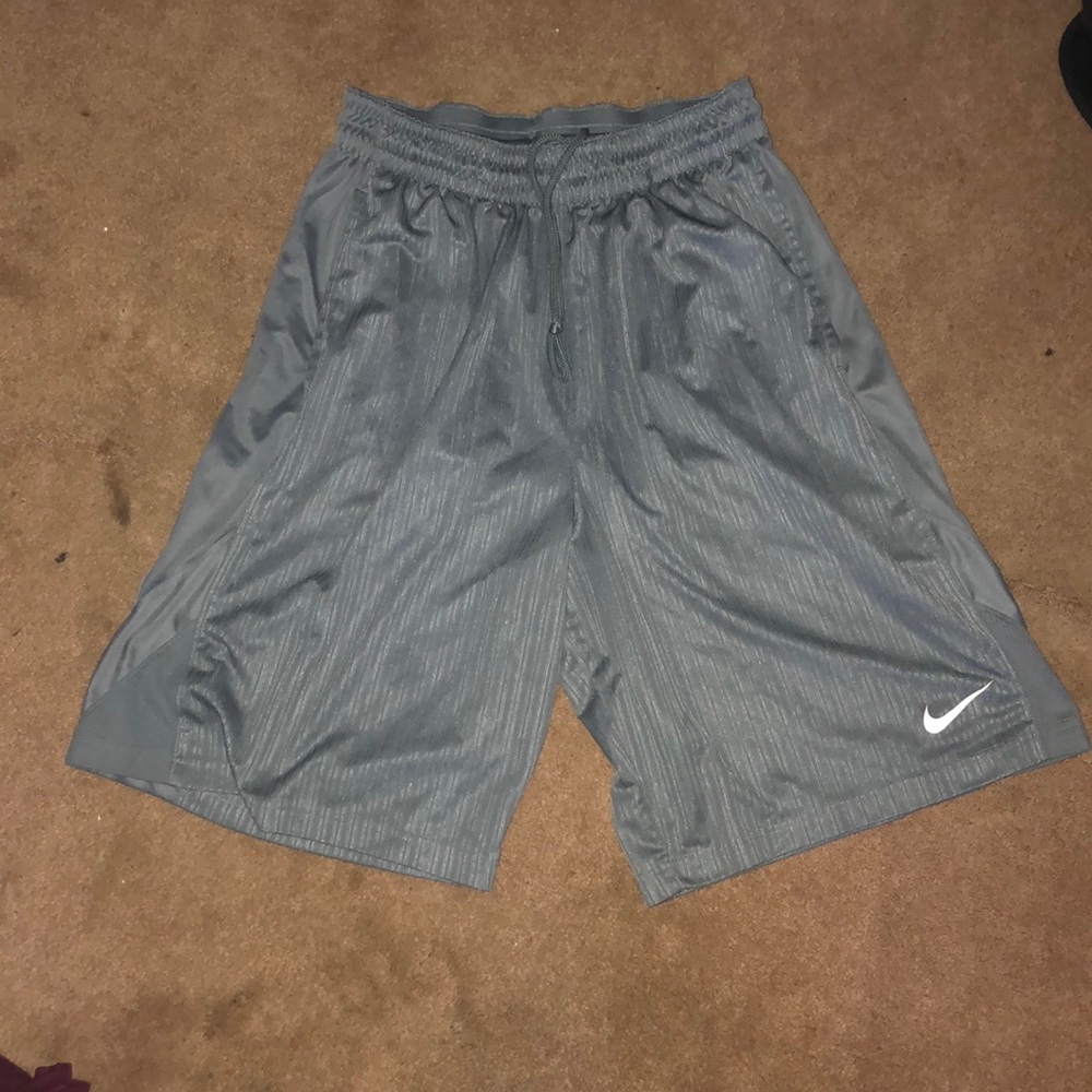 Men’s nike shorts